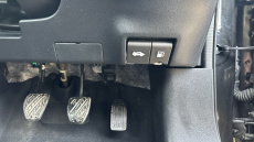 Nissan Juke 1.6 [94] Visia 5dr Petrol Hatchback